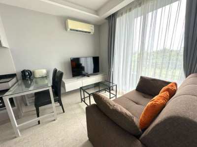 STUDIO ROOM AT 6TH AVENUE SURIN