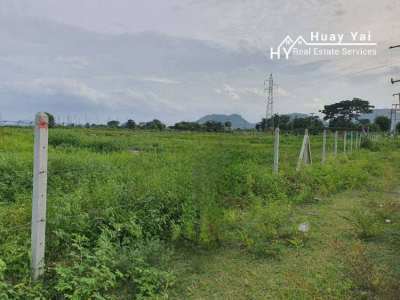 #1623 33rai just 80m off Cha-am – Pranburi by Pass Road. Superb Value