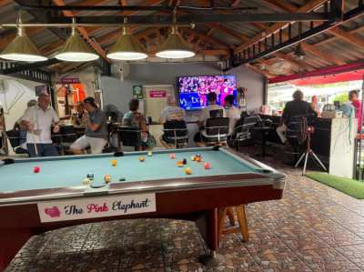 Hua Hin large Bar with kitchen - The Pink Elephant Bar Hua Hin 