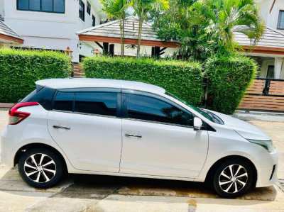 Toyota Yaris for salr