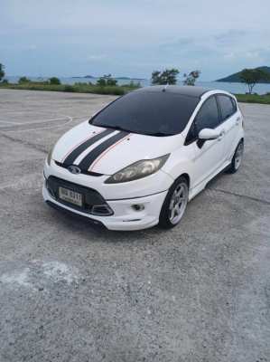 Ford fiesta 2012