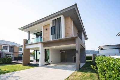 Stylish Brand-New House in Hua Hin 102