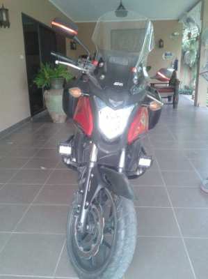 Honda cb500x