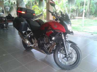 Honda cb500x