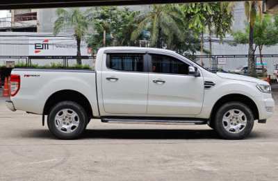 Ford Ranger 2.2 XLT Double-Cab Hi-Rider AT model 2016 / 2017 