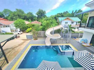 C673 Pool Villa For sale Bang Saray  8BR