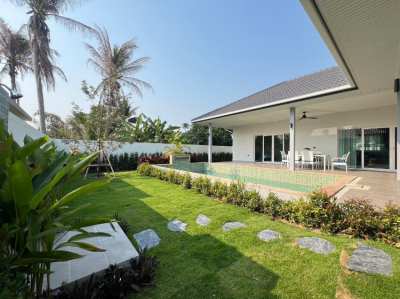 Elegant 3-Bedroom Pool Villa for Sale – 8.9 MB