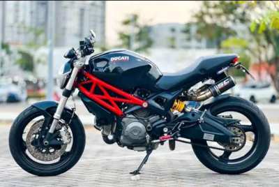 DUCATI MONSTER 795 ABS