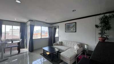 top floor seaview Jomtien Thip Condo