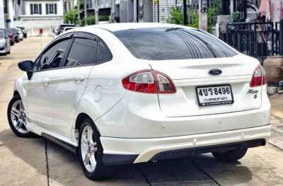 Ford Fiesta, 1.5 Sport. Automatic year 2013