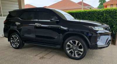 2020 Toyota Fortuner 2.8L Legender 4WD SUV Sigma Immaculate Condition