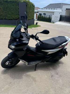 Aprilia SR GT Sport 200