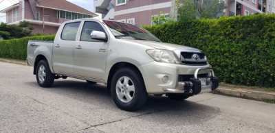 2011 Toyota Helix Vigo Crew Cab