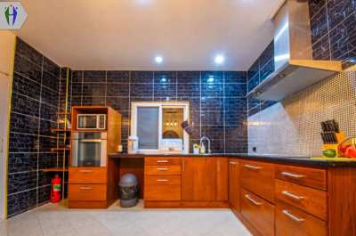 Grande Caribbean Condo  for Rent Pattaya, has Bath bus