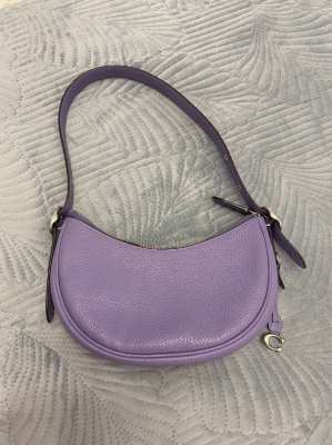 Coach Shoulder Bag Medium size 