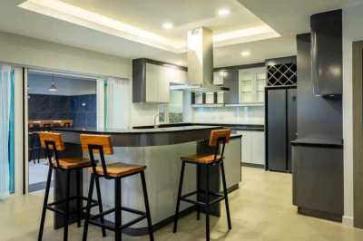 H412 Pool Villa For Sale in Pong, Pattaya. 4 Beds