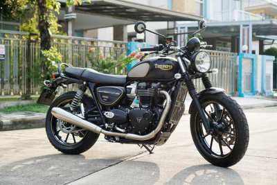 [ For Sale ] Triumph Street twin Gold line 2022 Only 13,xxx km. 