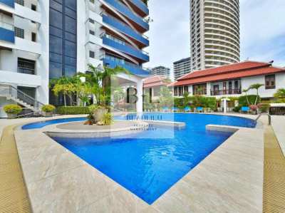 29.9MB - Stunning SeaView Unit Beach Front of 252sq.m on Pratumnak