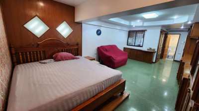 Cheap Big Studio Central Pattaya for rent