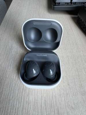 Samsung Galaxy Buds 2