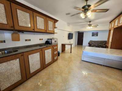 Cheap Big Studio For Rent in Central Pattaya