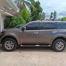 Excellent condition Mitsubishi Pajero Sport (2015)  For Sale