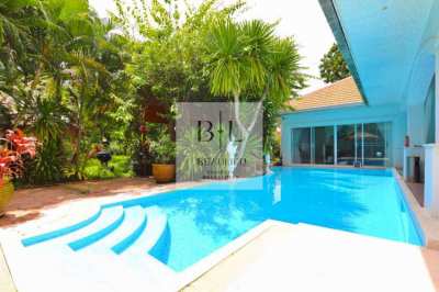 35MB Stunning Villa with Solar Power and Elegant living space