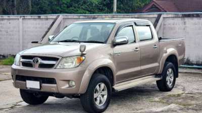 2005 (MY05) Toyota Hilux Vigo 2.7 G A/T 4WD