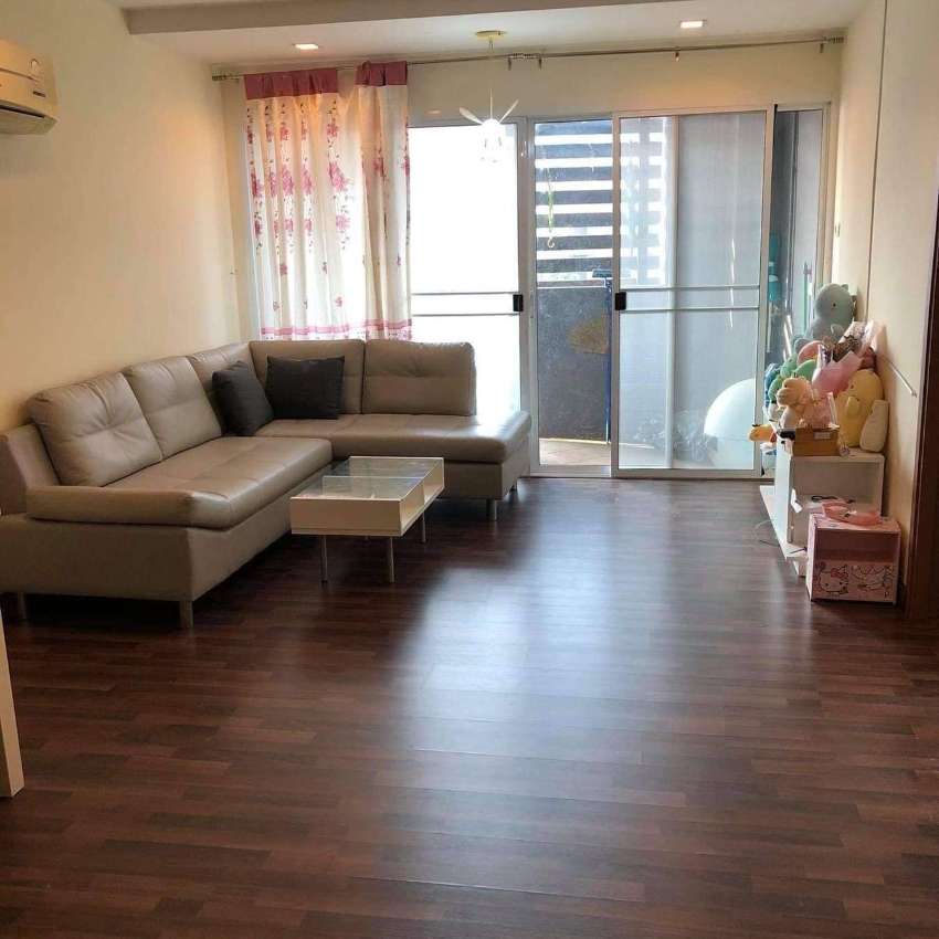 Direct Owner 1 Bedroom Unit at The Sand Bangsaen Beachfront Condo Sale