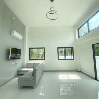 Direct Owner 5 Bedroom Detached Luxury House in Phuket for Sale