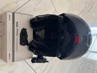 Helmet HJC C91 size L with SENA 10 C pro