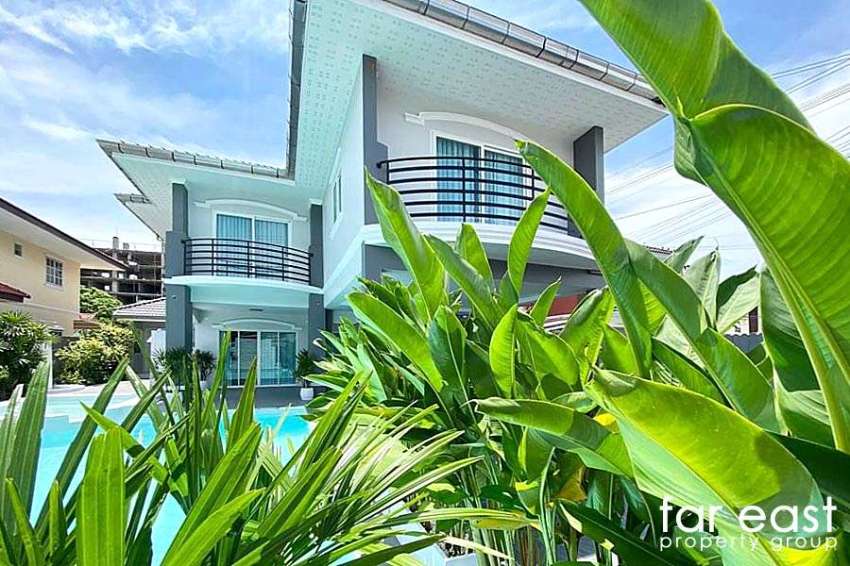 View Point Village - Beachside Jomtien Renovated Pool Villa