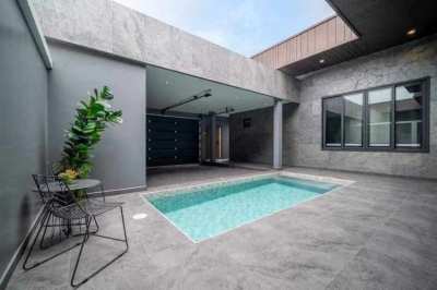 H418 Pool Villa for rent Pattaya Klang 4BR