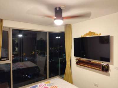 URGENT SALE Riviera Jomtien Oceanview Top floor end room