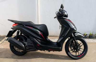 Piaggio Medley 150 ABS (Vespa iGet engine)