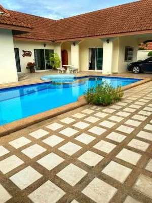 H420 Pool Villa For Rent Pattaya 3BR