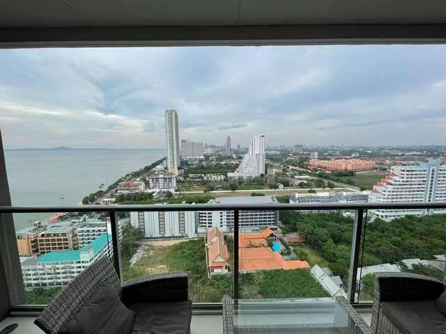 C103 Luxur AERAS Beachfront Condo 1 BR for sale Seaview