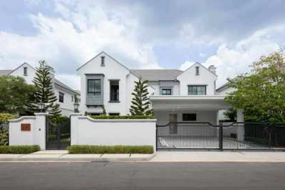 BH08 Luxury Nantawan Krungthepkreetha 4 Beds