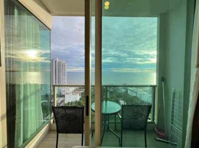 C694 HOT Price The Riviera Jomtien Condo For Rent