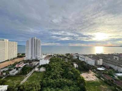 C694 HOT Price The Riviera Jomtien Condo For Rent