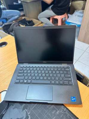 DELL Latitude 7320 11TH GEN i5-1135G7 SSD256GB RAM8GB Windows 11 