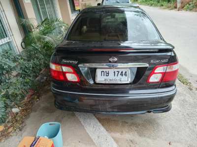 Nissan Sunny