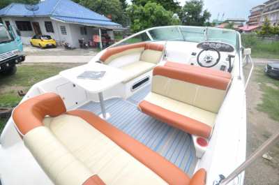 ขาย เรือยอร์ช อเมริกา ￼ sea ray sundancer 240 เครื่อง mercruiser 5.0 ลิตร มี 