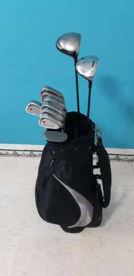 Complete set of golf clubs with bag - Mizuno