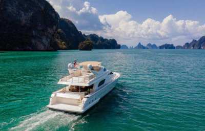 80ft Ferretti Yacht for SALE in Phuket Thailand