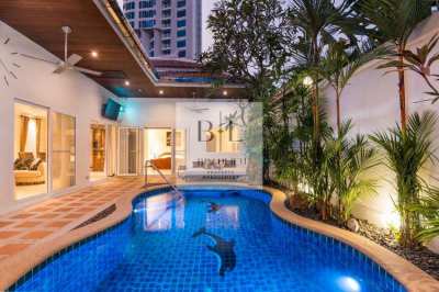 140k - 2 BEDROOMS LUXURY POOL VILLA IN THE HEART OF PRATUMNAK