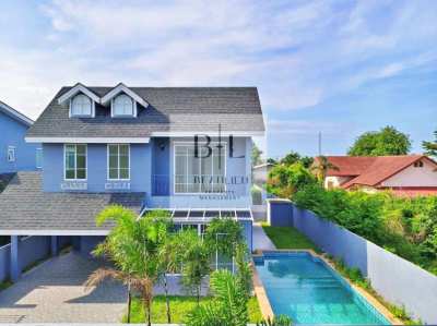 7.79MB - 2 UNITS LEFT !! 3-4 BEDROOM POOL VILLA East-side Pattaya