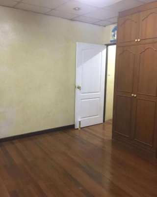 Direct Owner 3 Bedroom Townhouse in Nakhon Sawan for Sale