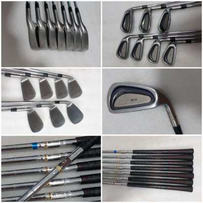 Complete set of golf clubs with bag