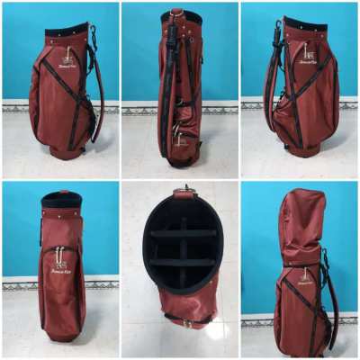 Complete set of golf clubs with bag